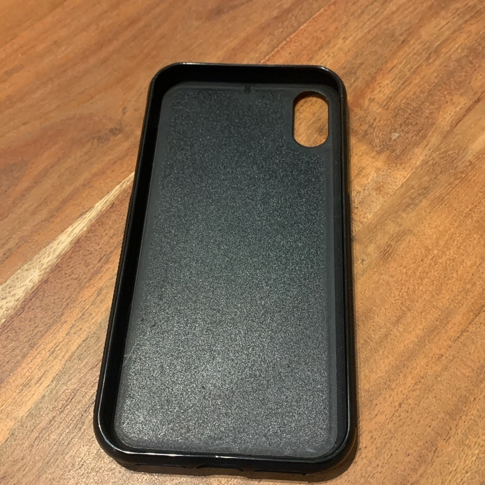 FREE with 15$ Purchase - iPhone XR Case - Picture 2 of 2